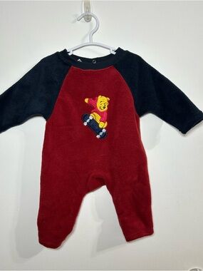 Red and Black Fleece Winnie-the-Pooh Skating Baby Vintage One-Piece NWT